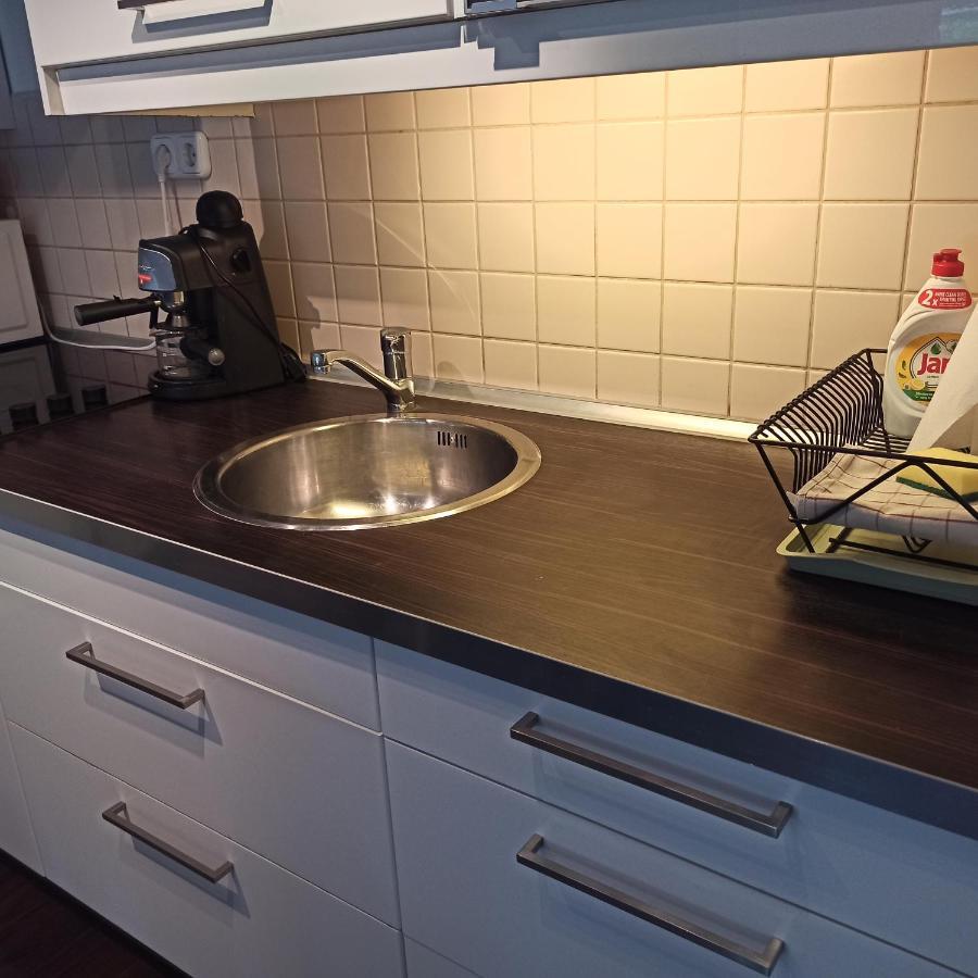 Cool & Pool Apartman Balatonfured Exterior photo
