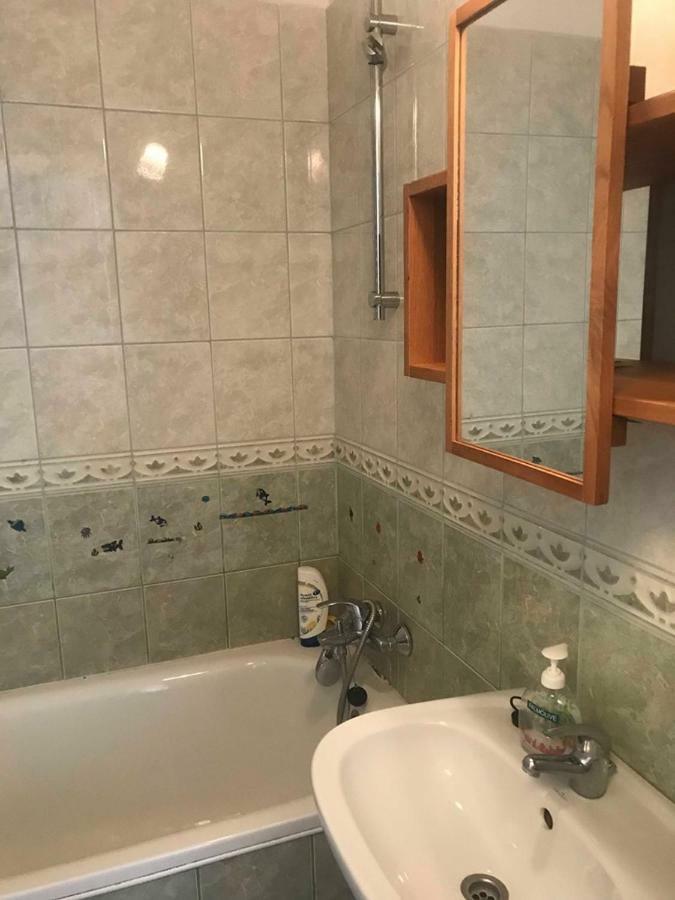 Cool & Pool Apartman Balatonfured Exterior photo